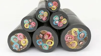 防水電纜全攻略：油紙、乙丙橡膠、XLPE三大種類詳解，與非防水電纜區(qū)分要點(diǎn)，助力精準(zhǔn)選購與高效應(yīng)用